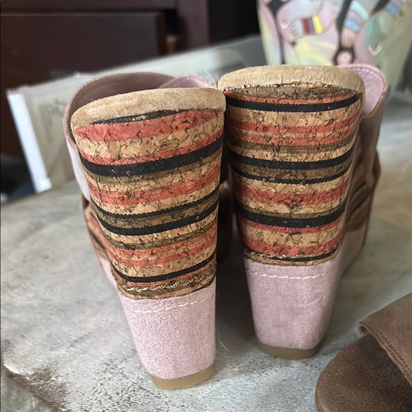 VERY VOLATILE ~Pink Suede Mules with Comfort Sole Super High & Sexy - Picture 3 of 5